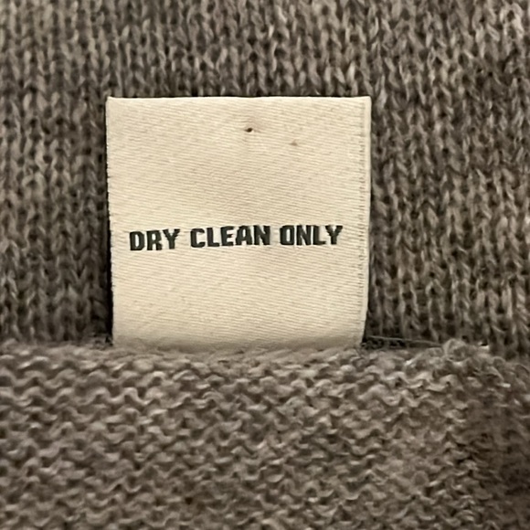 Neiman Marcus Cashmere Spaghetti Straps Tank Top Size Small Color Grey - Picture 11 of 11